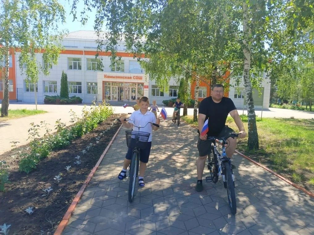 🚴‍♂️ Велопробег «Россия: от малой родины —  к большой!» ко Дню России в 
селе Камызино!
12 июня наш
