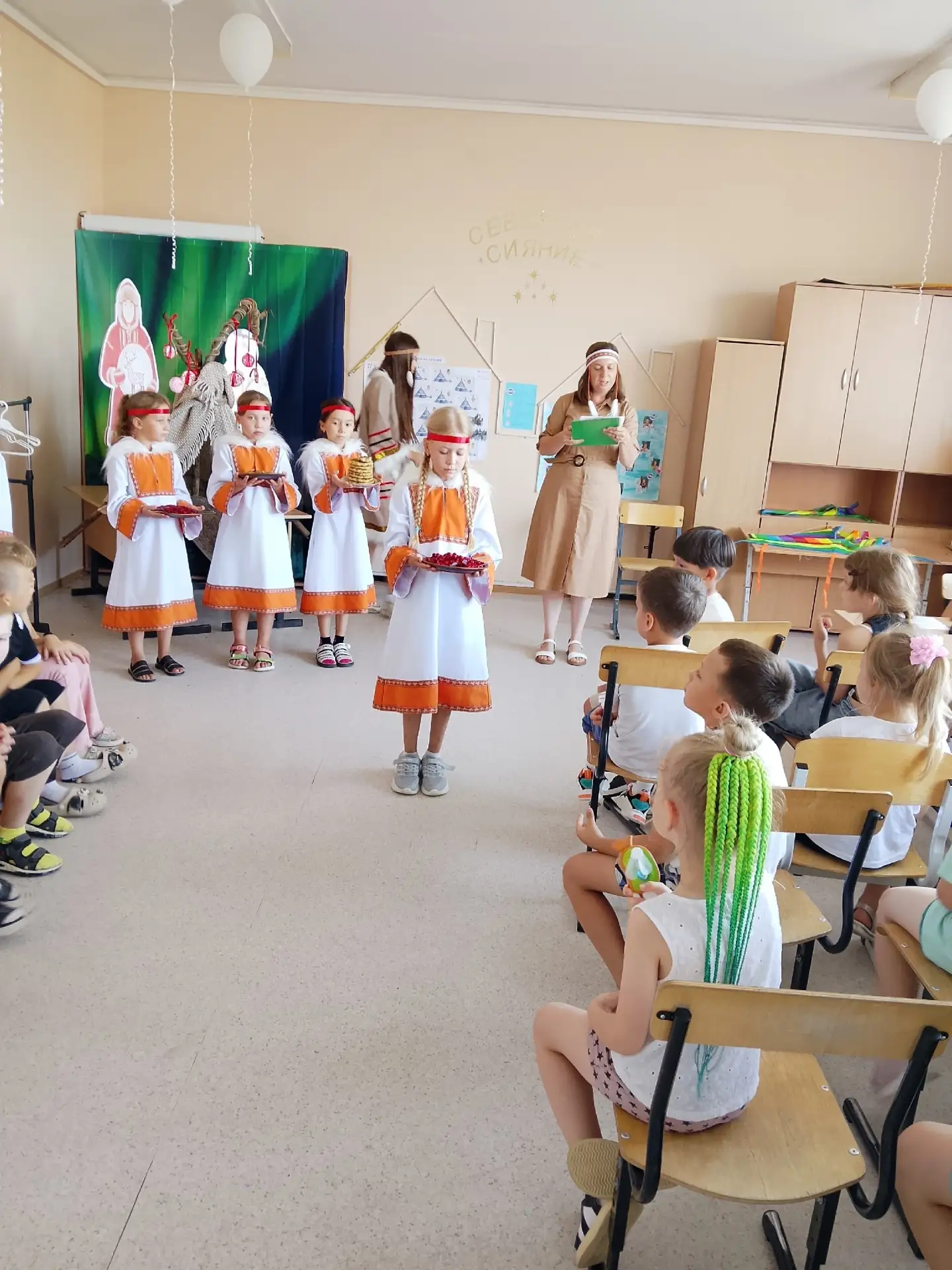 Когда еда объединяет: в лагере "Веселая карусель" прошёл фестиваль "Вкус единства"

Что может лучше 