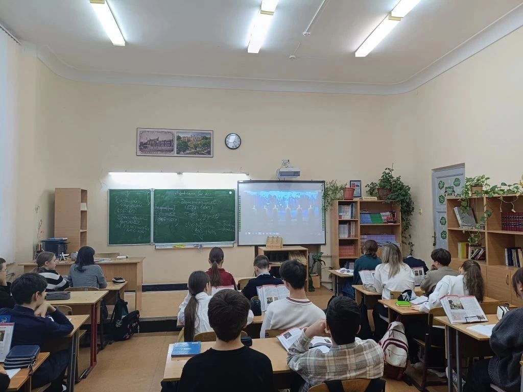В МБОУ "ЦО № 2 имени Короленко В.Г." прошла неделя памяти, посвященная Международному дню памяти жер