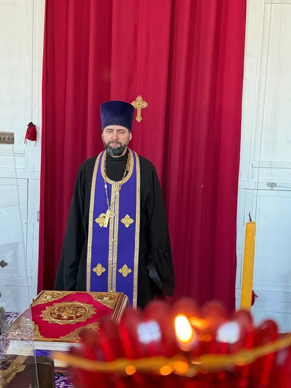 Вечером 27 февраля, накануне дня памяти великомученика Феодора Тирона и Иверской иконы ...
