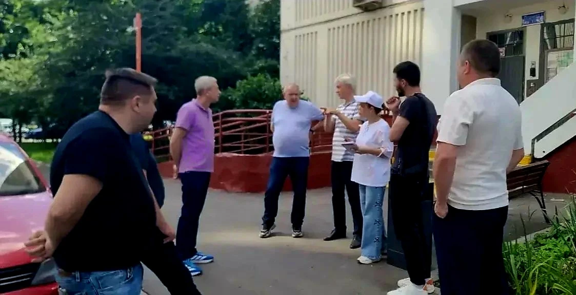 В районе Чертаново Южное состоялся традиционный субботний обход территории, в ходе кото...