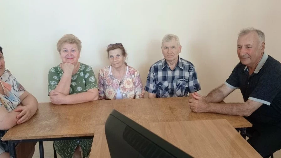 📝🦔 Заседание поэтического клуба «Жизнь и творчество Ларисы Миллер»