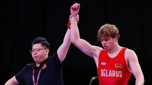 Белорусский борец взял еще одно серебро на чемпионате мира среди спортсменов до 20 лет