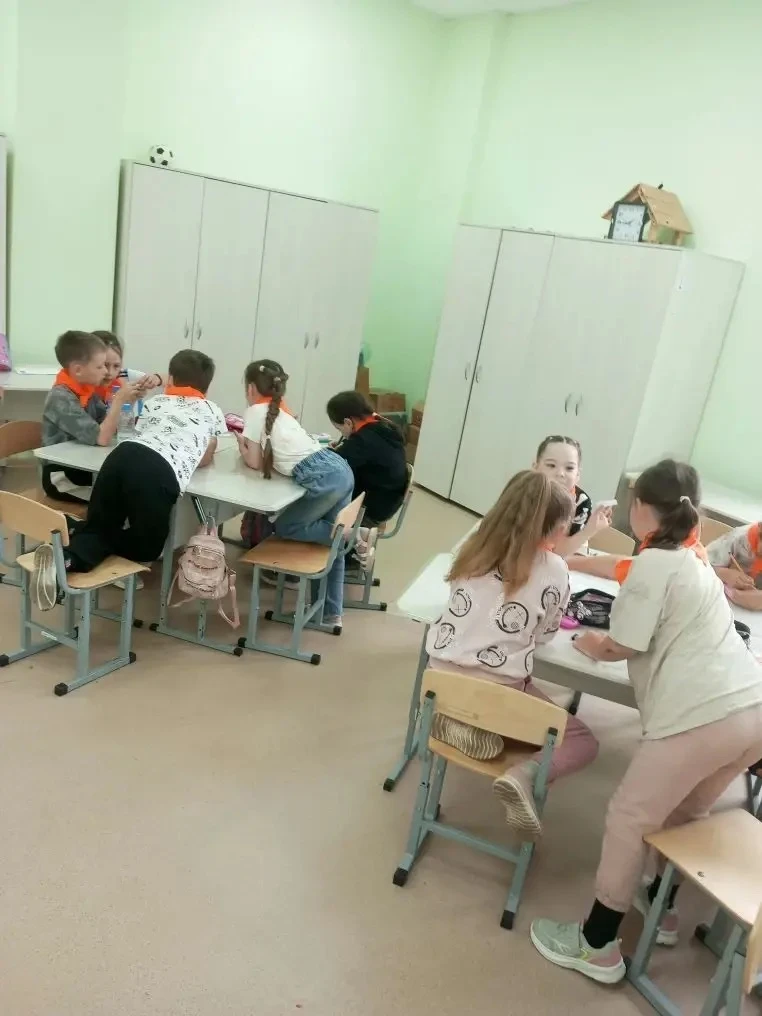 В детском лагере «Улыбка»🙂🙂🙂, в первом отряде провели командную игру, посвященную Дн...