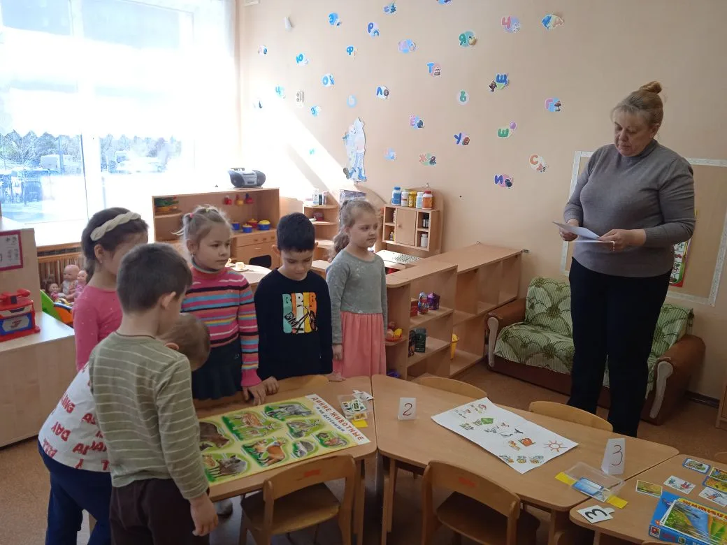 ДНИ ОТКРЫТЫХ ДВЕРЕЙ ДОШКОЛЬНОГО ОТДЕЛЕНИЯ Ребята в группе Подсолнух приняли участие в квесте "Чтобы 