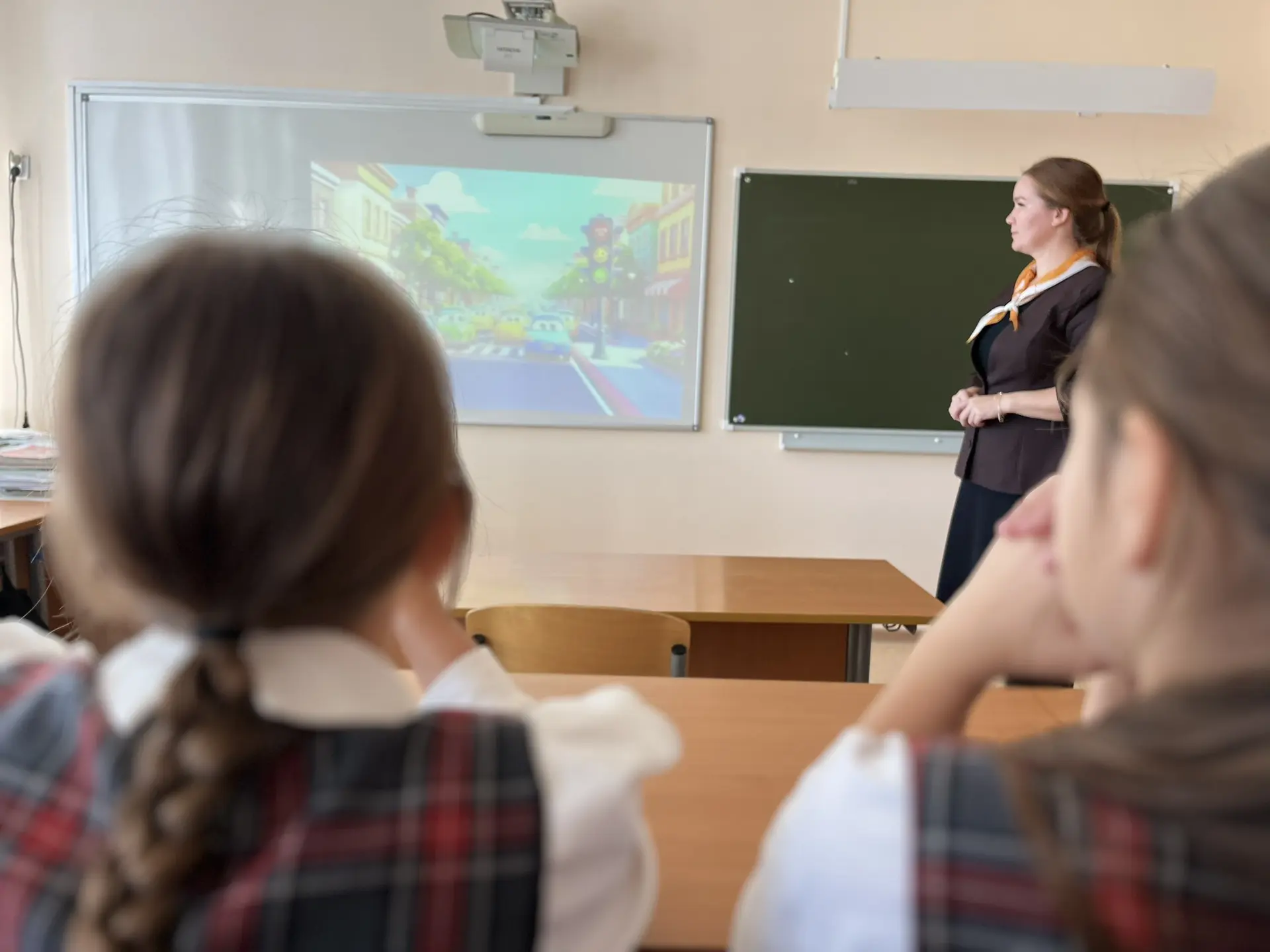 Серьезный разговор о главном: в 5 классе прошел Всероссийский урок культуры безопасности!