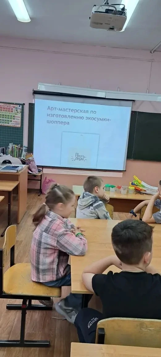☀️ День второй в лагере «Солнышко»: творчество и спорт!