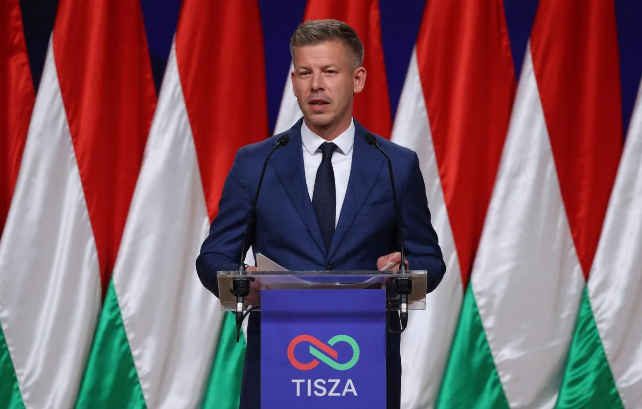 ⚡️ Неизвестный облил вином премьера Венгрии.