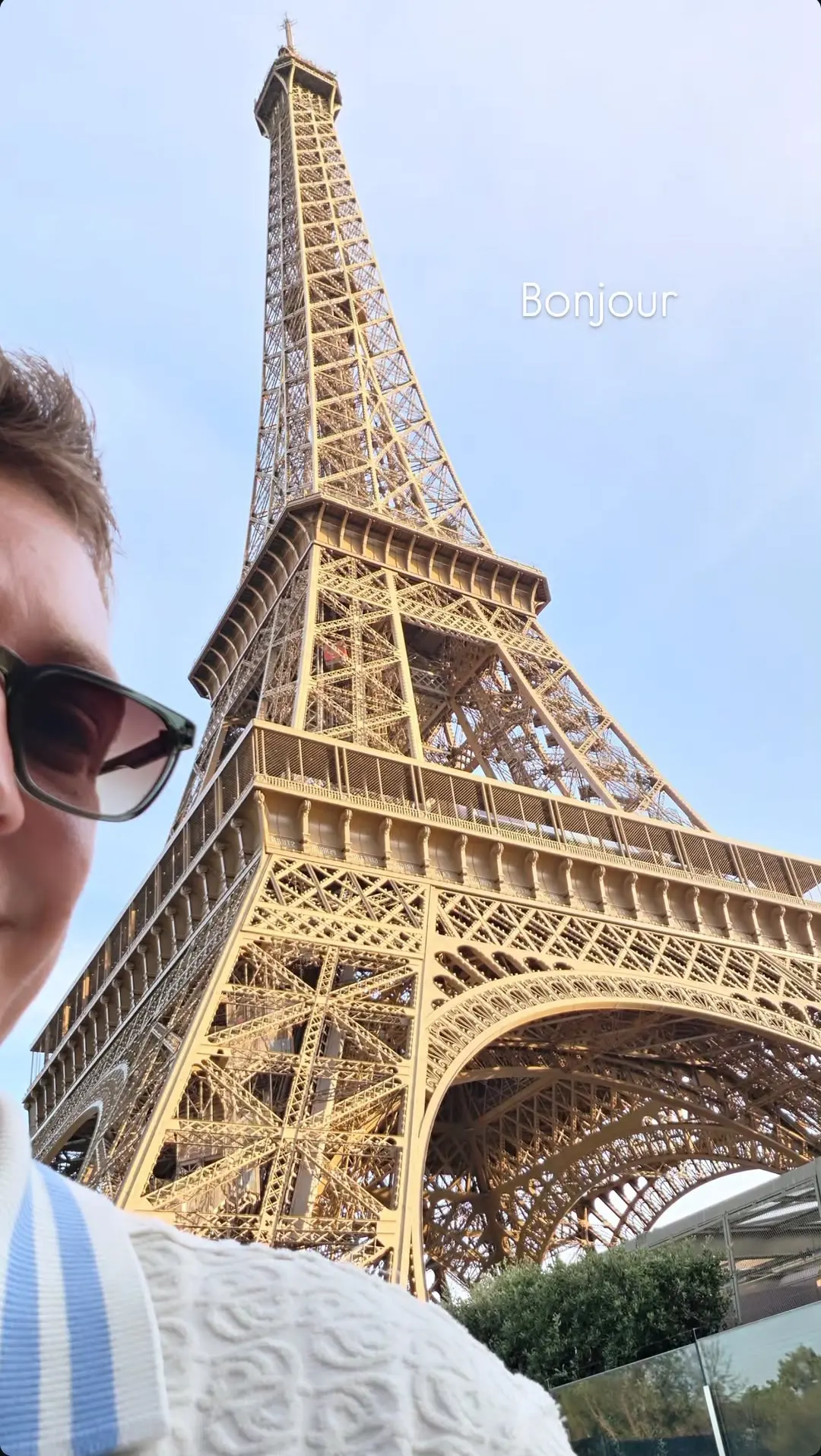 Эрдем Шанлы в Париже... 🗼

#TaşacakBuDeniz #ЭтоМореПереполнится