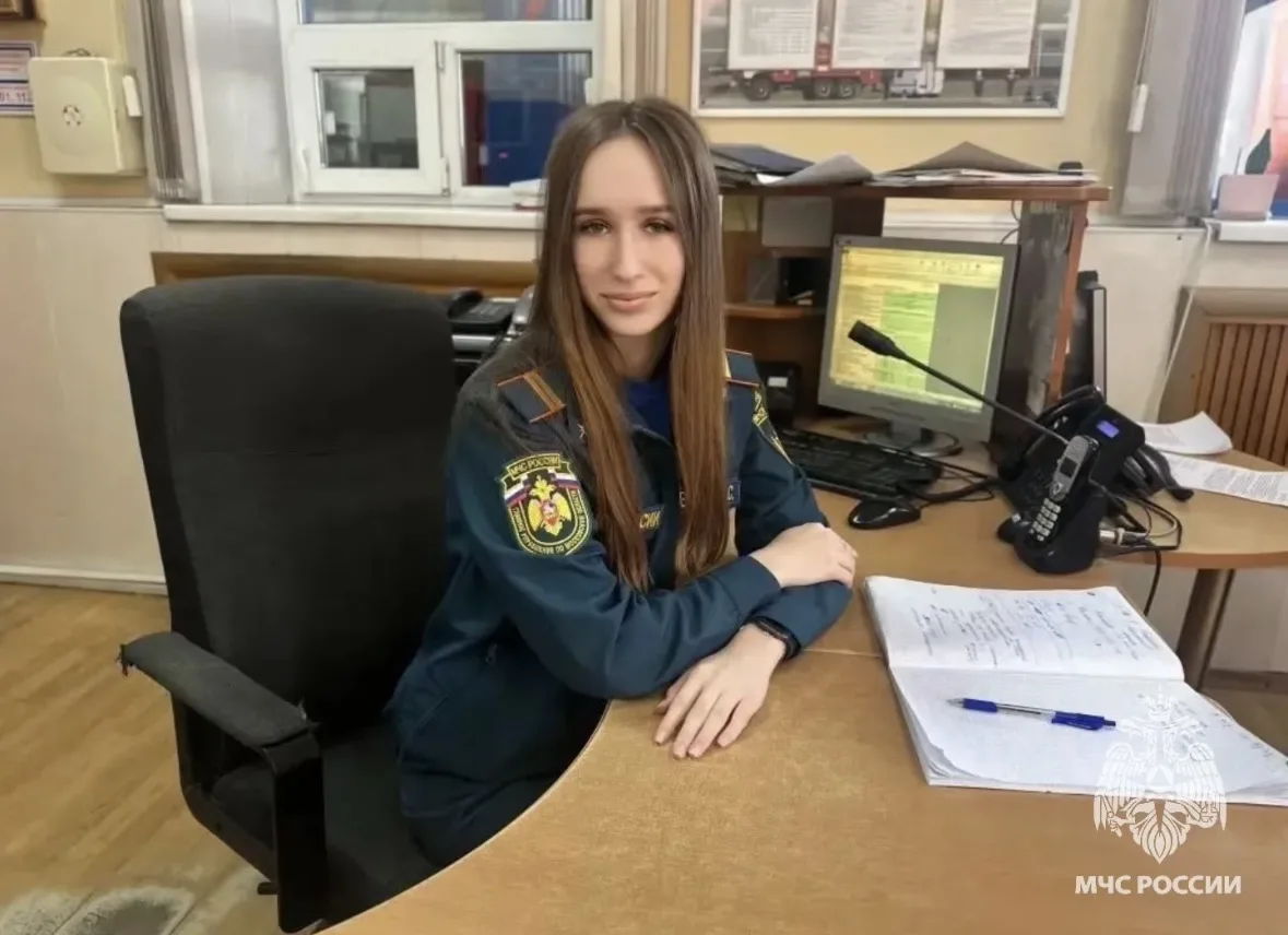 #ЛицаМЧС  🇷🇺 Сила духа и спортивный характер  В 61 ПСЧ 19 пожарно-спасательного отряда служит Сереги