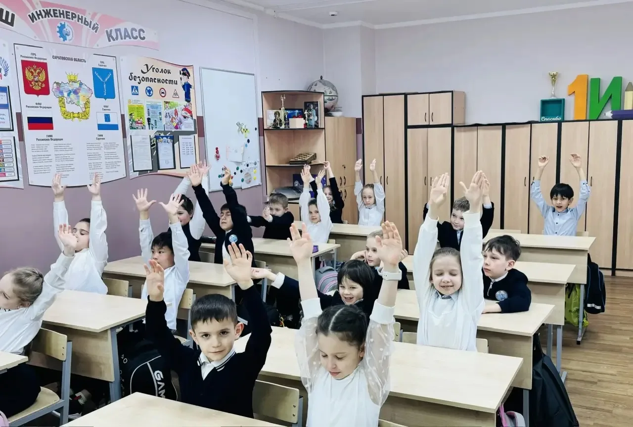 🧘‍♀️ «Разговоры о важном»: учимся брать эмоции под контроль!  Сегодня в Гимназии №4 прошли необычные