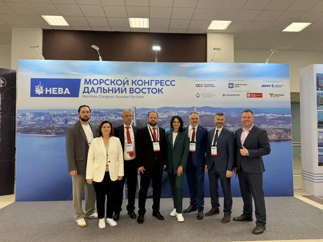 ⚓️ Курс на Дальний Восток: ЦРП ЛО на «Морском конгрессе» во Владивостоке!