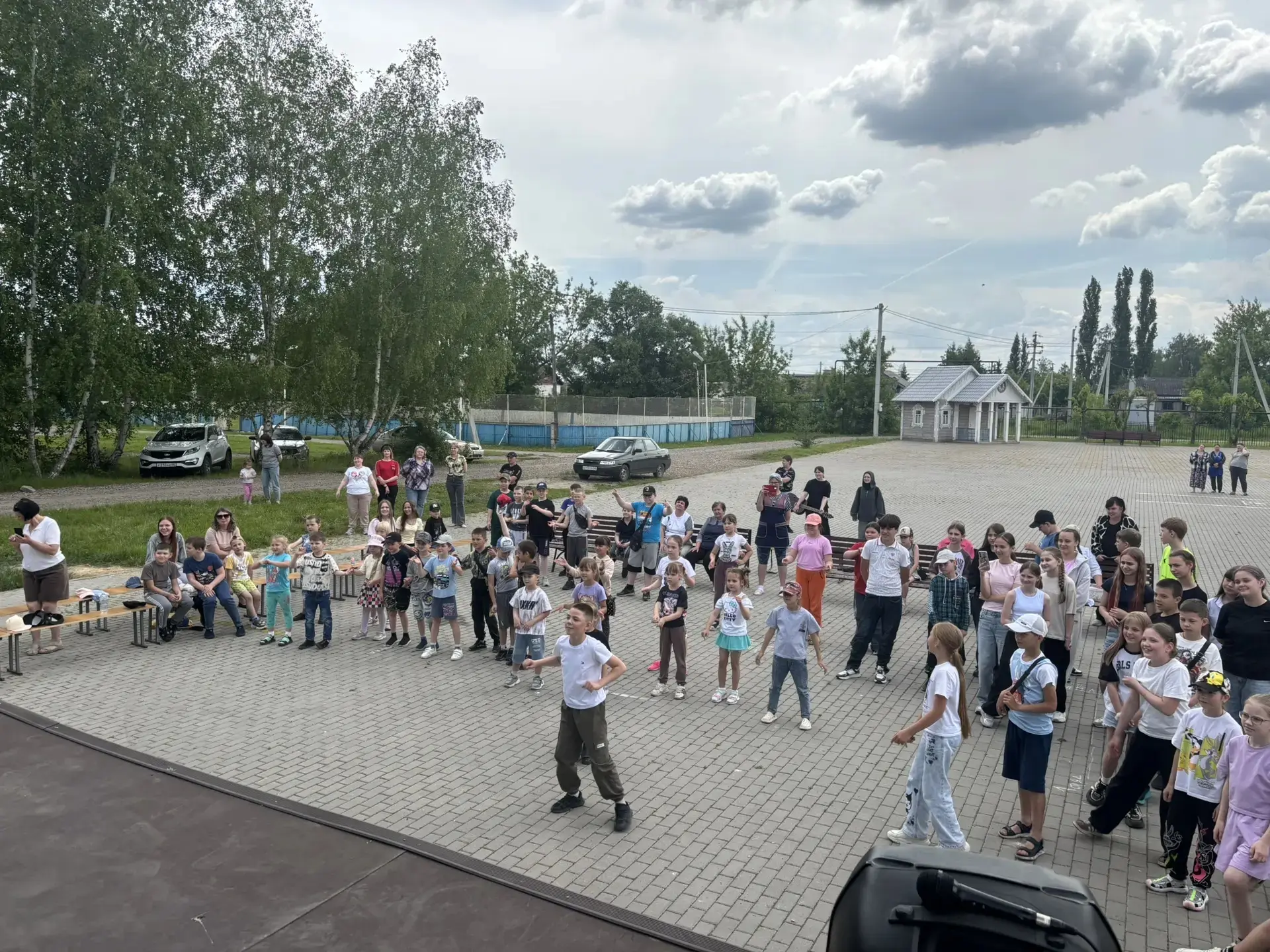 ☀ 4 июня в пришкольном лагере "Колокольчик" состоялось торжественное открытие лагерной смены. Она на