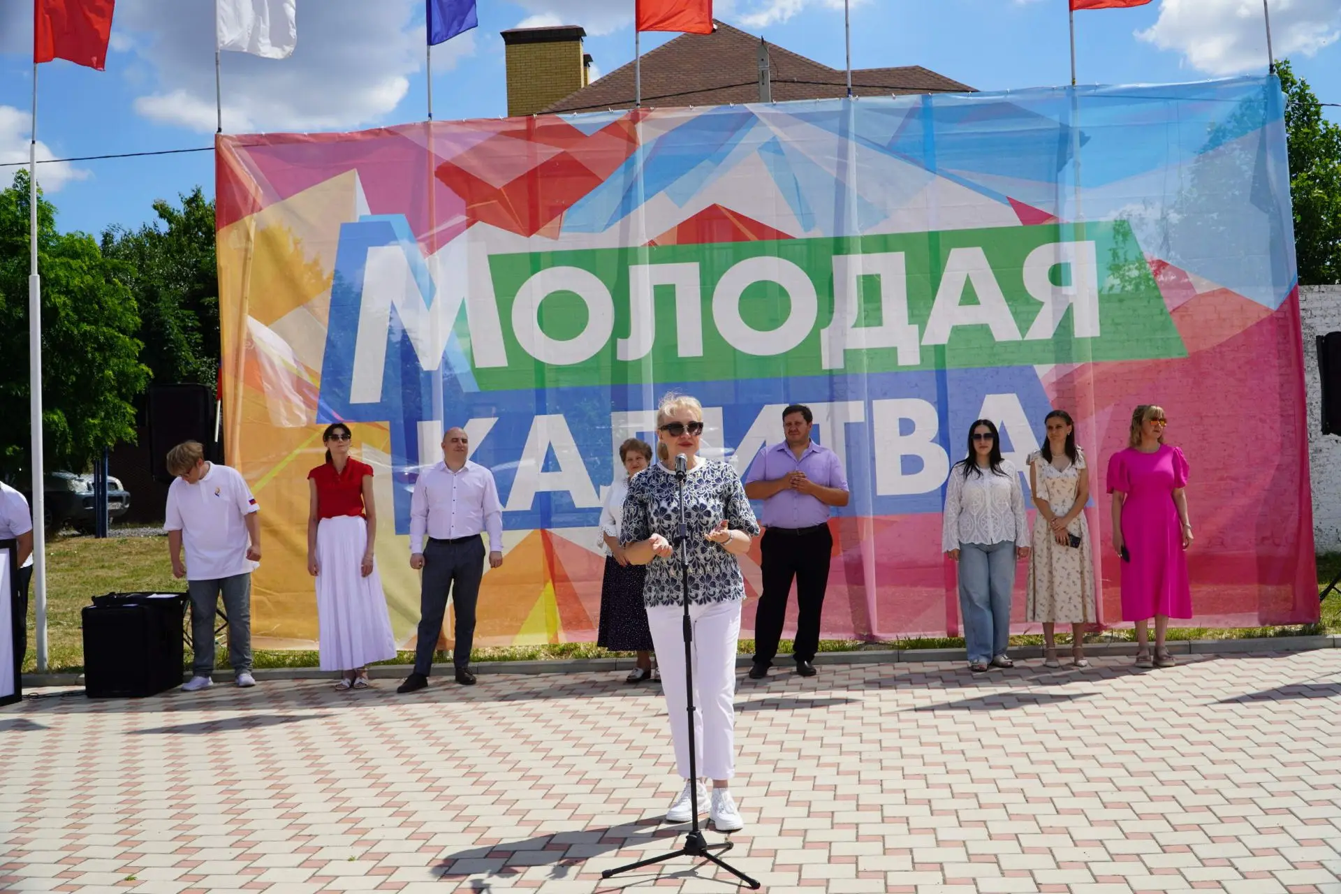 Глава администрации Белокалитвинского района Ольга Мельникова на своей официальной странице в ВК (ht