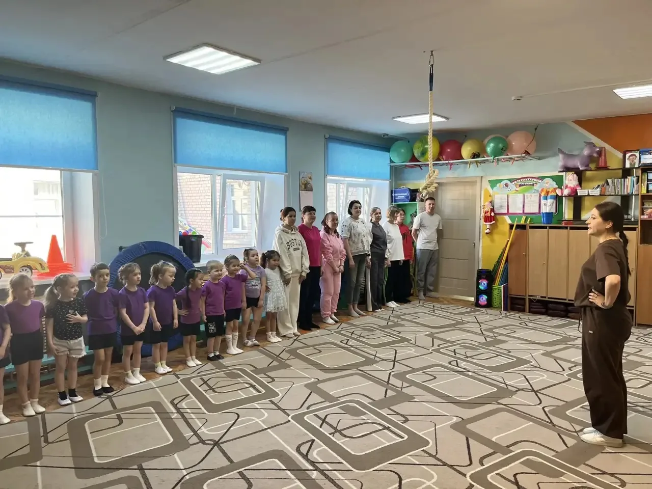 🌅 Утренняя зарядка с родителями — заряд бодрости на весь день!