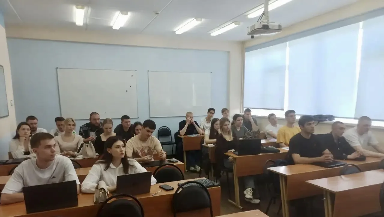 🏆 Инженерная элита АрхСиТ: подводим итоги Олимпиад на кафедре «КЗиС»! ✨🏗️  Май в нашем институте нач