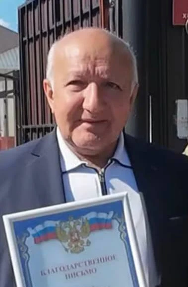 ❤️Рахиб Надир Оглы, руководитель Кафе «АРАЗ», получил  благодарственное письмо от командира в/ч 2965