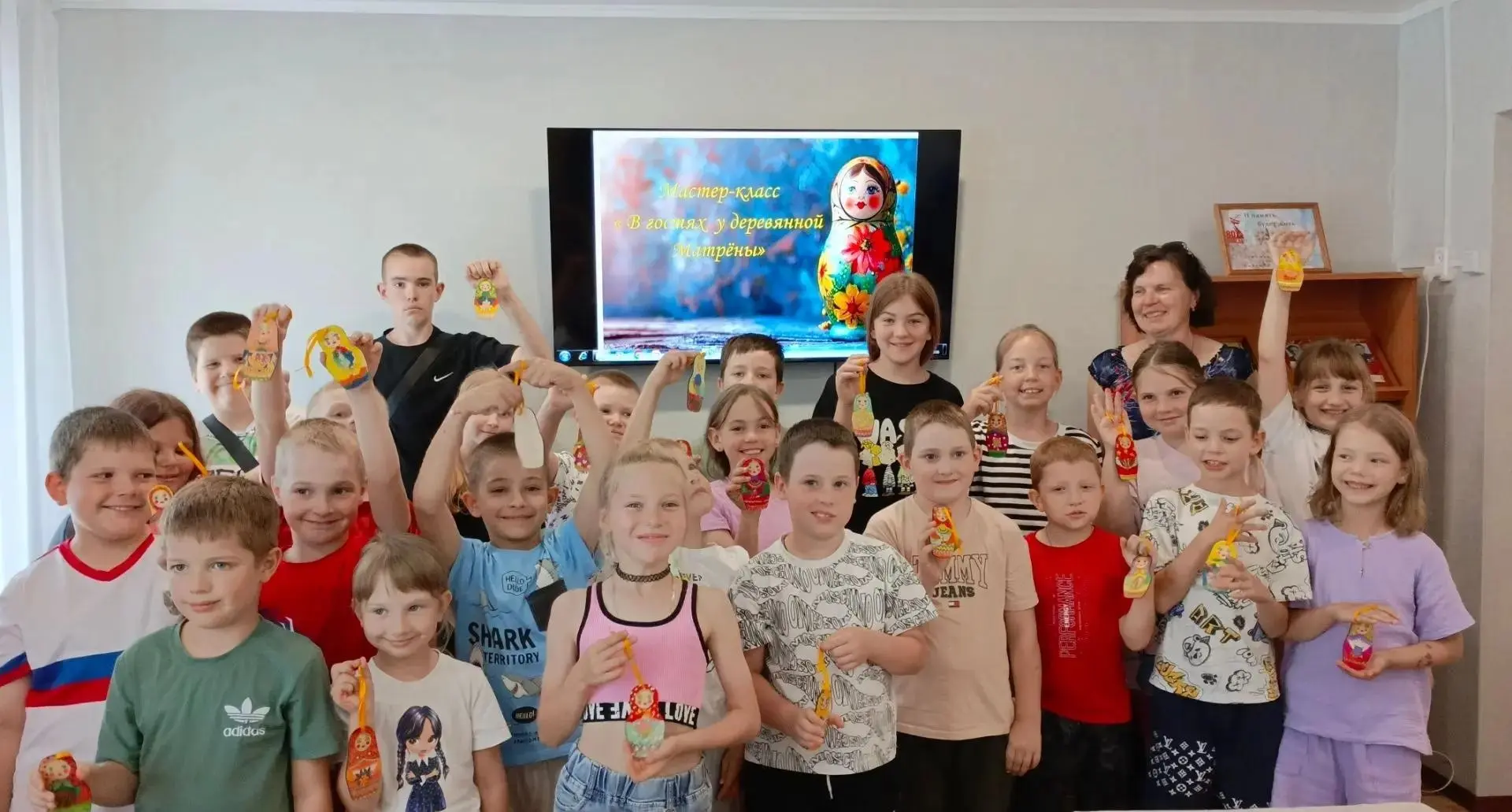 ✨ «В гостях у деревянной Матрёны»: путешествие в мир русских традиций!