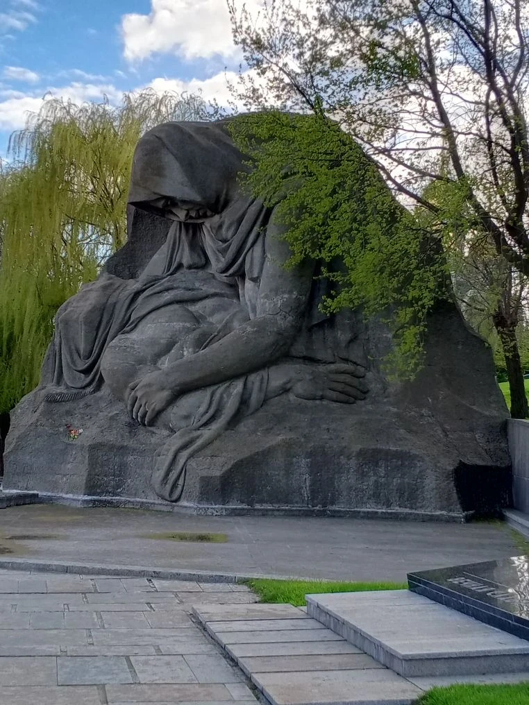 🎖️ Поездка в город‑герой Волгоград: память, история, впечатления! 🎖️  24–25 апреля 2026 года ученики
