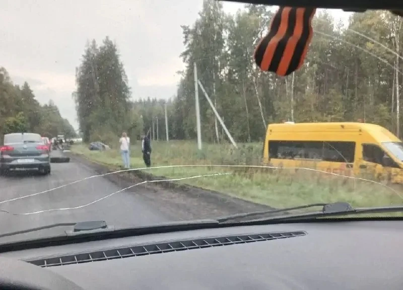 ДТП на трассе под Коломной: столкнулись микроавтобус и два автомобиля