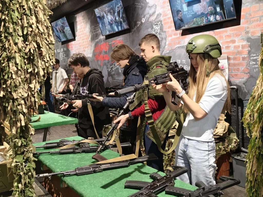 Вчера учащиеся 10А класса в рамках профориентационной программы «Будущие экскурсоводы» посетили музе