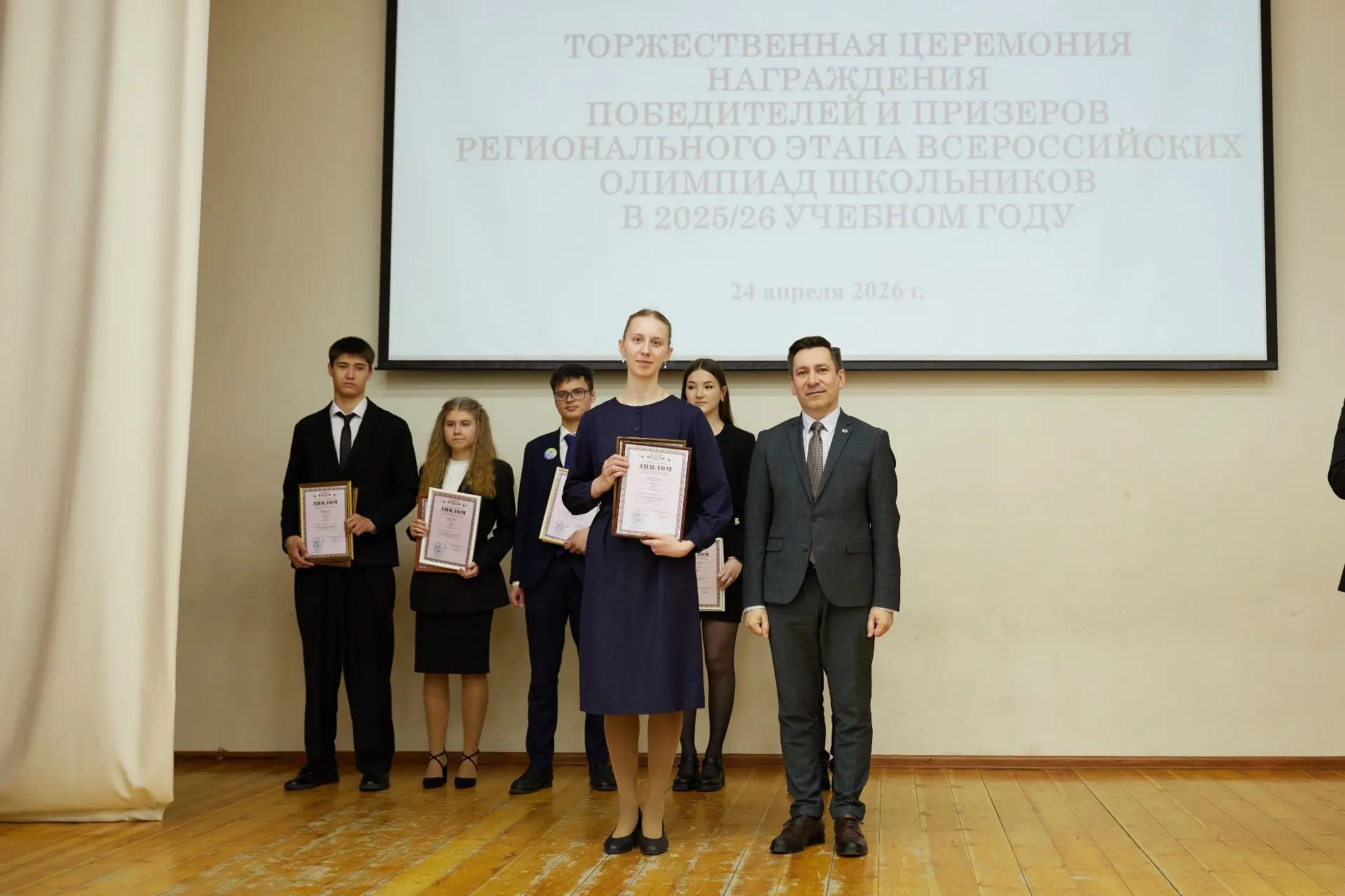 ГОРДИМСЯ НАШИМИ ТАЛАНТАМИ! 🏆✨ Наши школьники снова доказали: нет ничего невозможного, когда есть упо