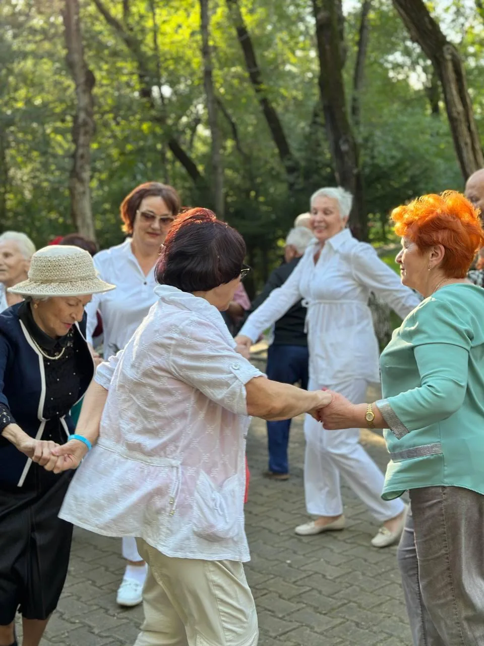🎉 Дорогие друзья! 

👏🏾 С огромной радостью сообщаем вам, что мы открываем сезон парковых концерто