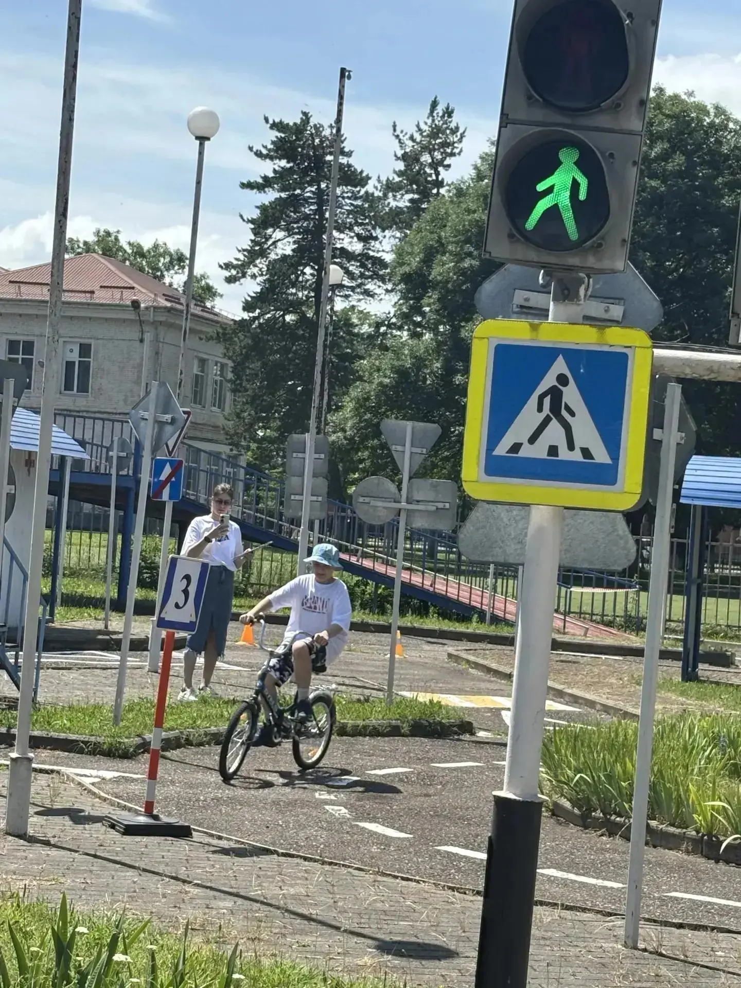 🏆 Наши ребята — серебряные призёры городской игры «Грамотный велосипедист»! 🏆

10 июня команда наш
