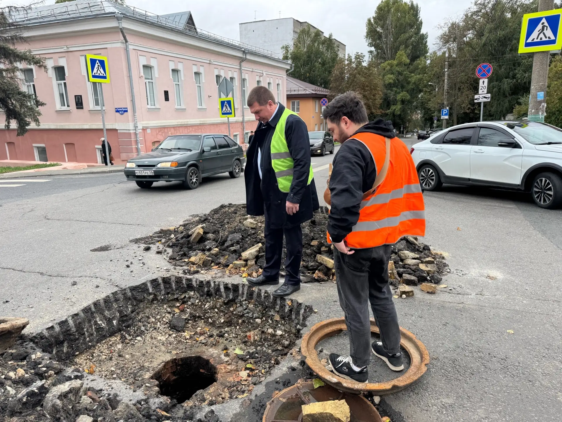 Представители Общественного совета при Минстрое Пензенской области совместно с областно...