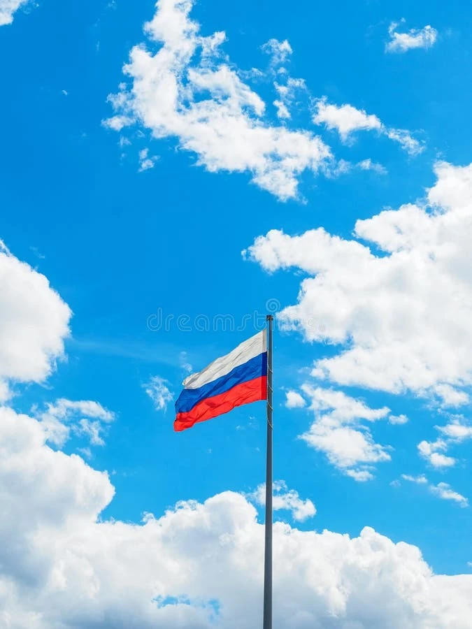 День Государственного флага Российской Федерации отмечается 22 августа.