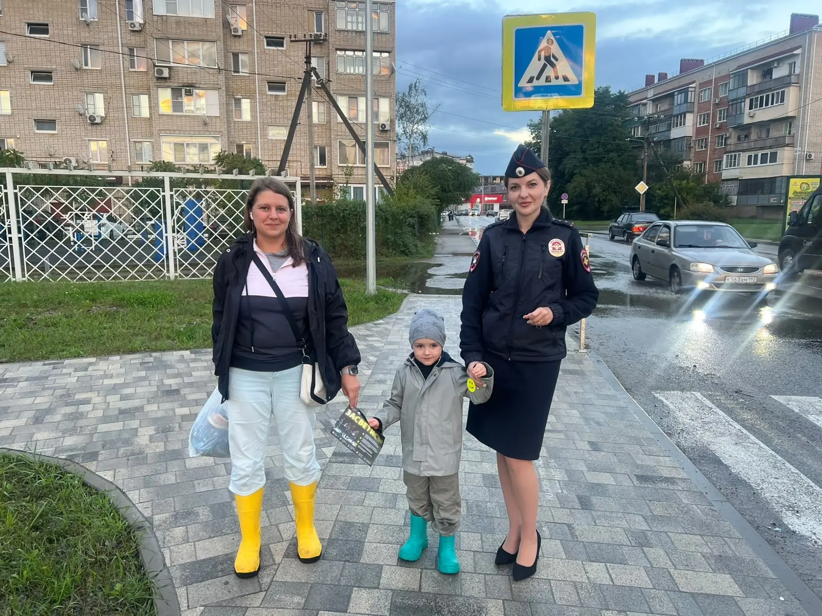 🚦 Акция «Засветись!» прошла в Горячем Ключе.