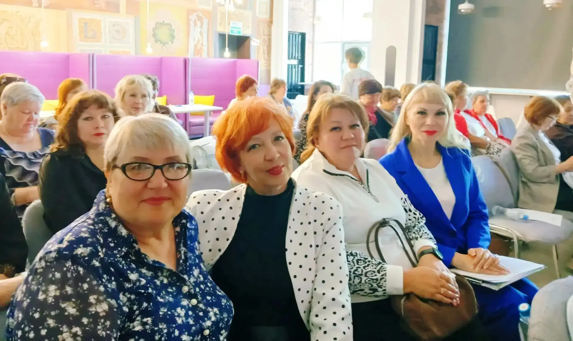 Женская делегация Петровск-Забайкальского округа приняла участие в Слете Женсоветов Забайкальского к