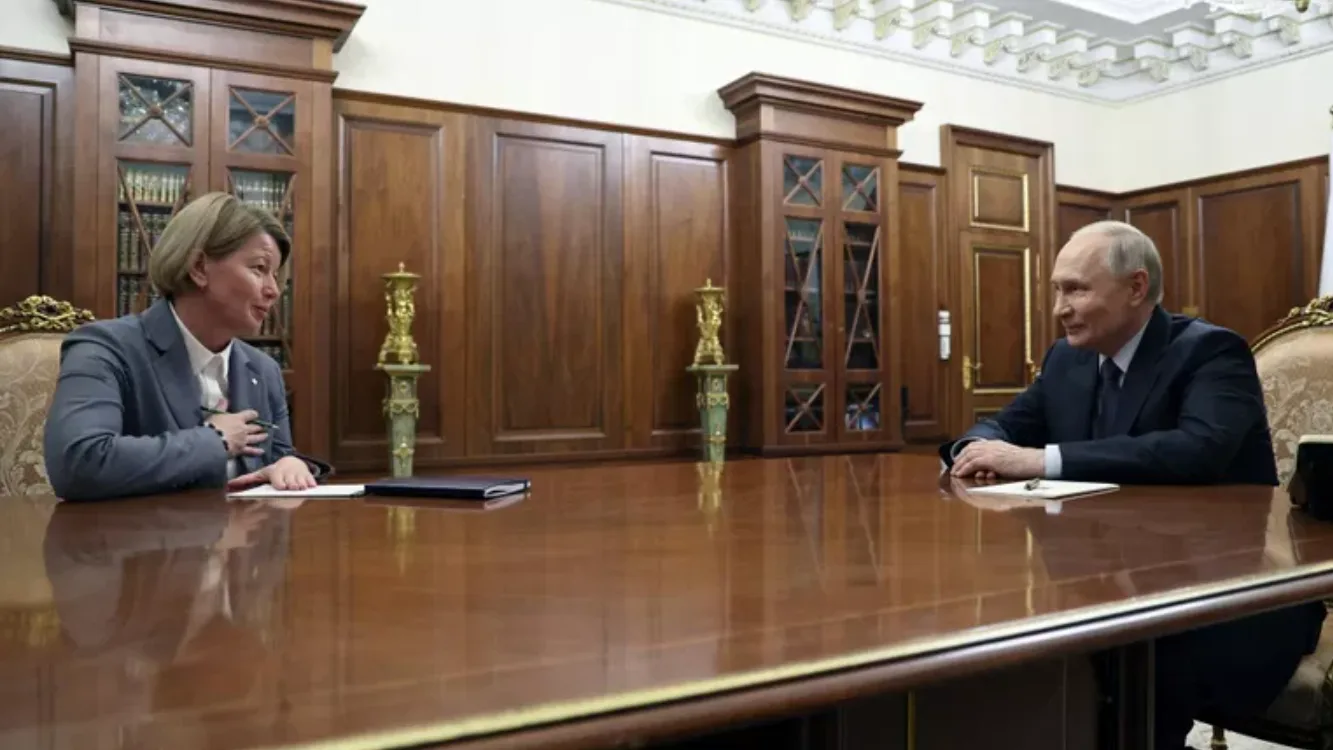 ❗Путин назначил советника Минсельхоза Абрамову врио главы Удмуртии.

Президент России Владимир Путин