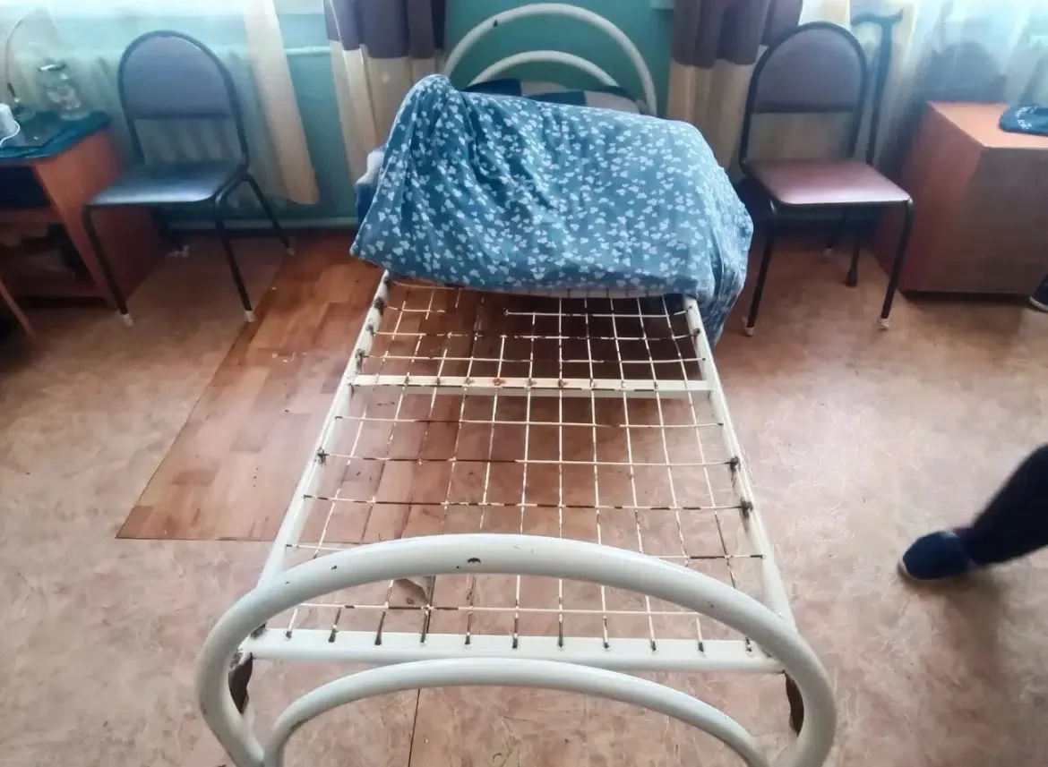 Нужна помощь в замене самых «убитых» кроватей