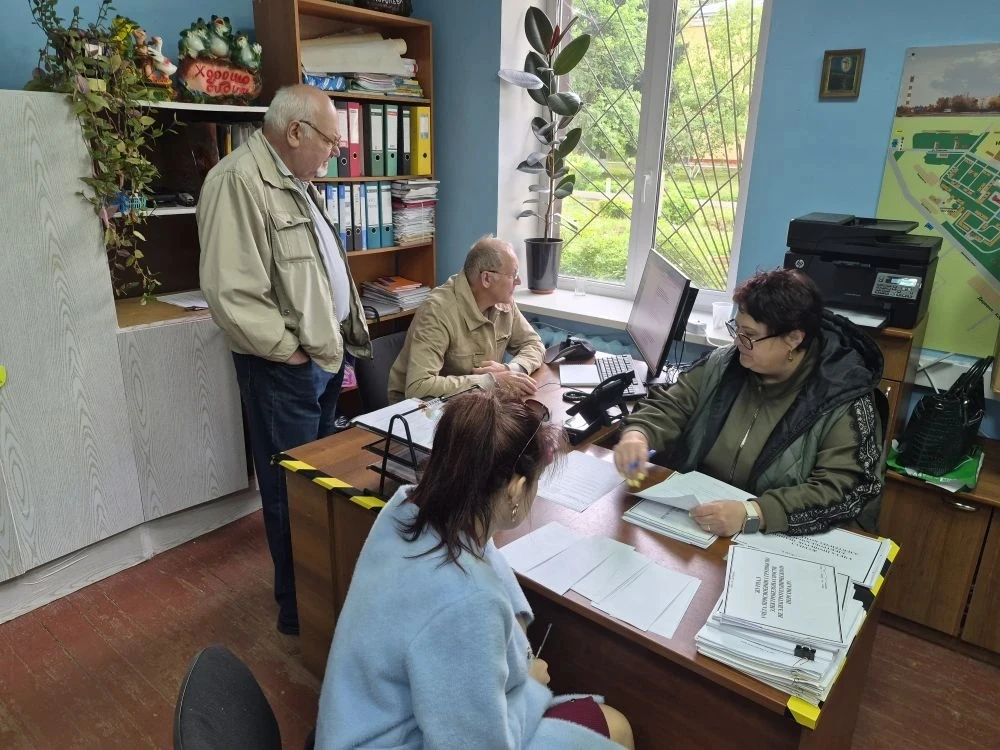 Наши сотрудники постоянно развиваются, повышают квалификацию и проходят обязательную ат...