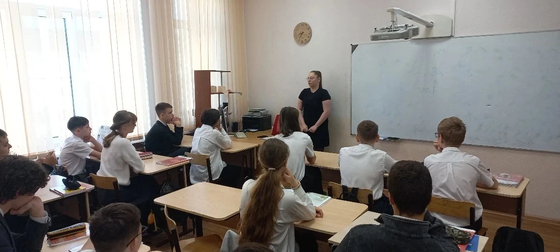 Оперуполномоченный уголовного розыска по г. Хабаровск лейтенант полиции Кристина Дмитриевна провела 