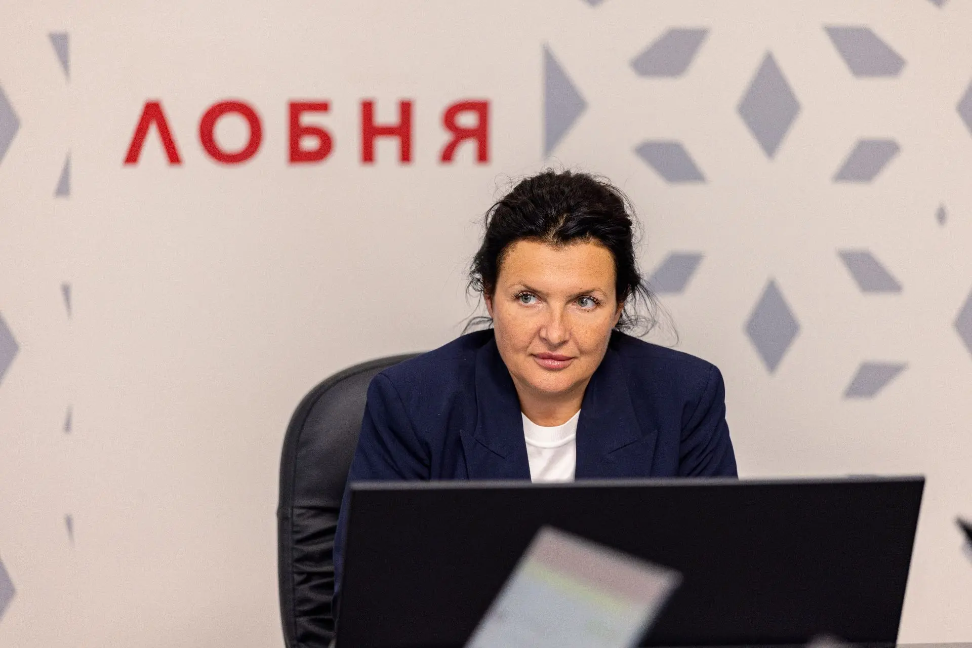 Оперативное совещание открыло новую рабочую неделю