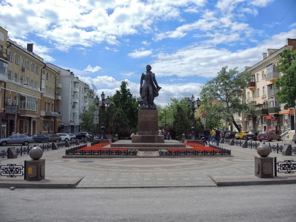 В Ростове планируют масштабно обновить улицу Пушкинскую на участке от Газетного до Теат...