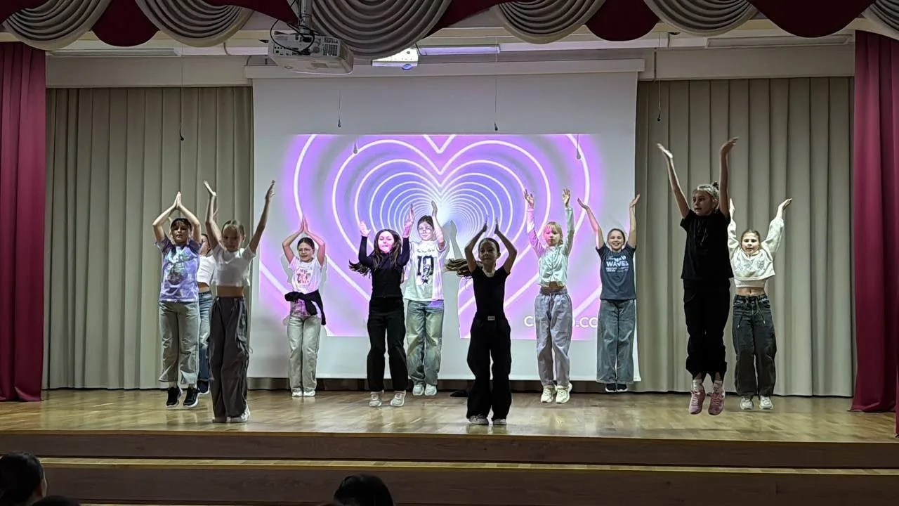☀️ ВЕСЕННЯЯ СМЕНА «МЫ ЕДИНЫ!»  🎉 Ура! Весенняя лагерная смена официально открыта! 🎉 Солнце светит яр