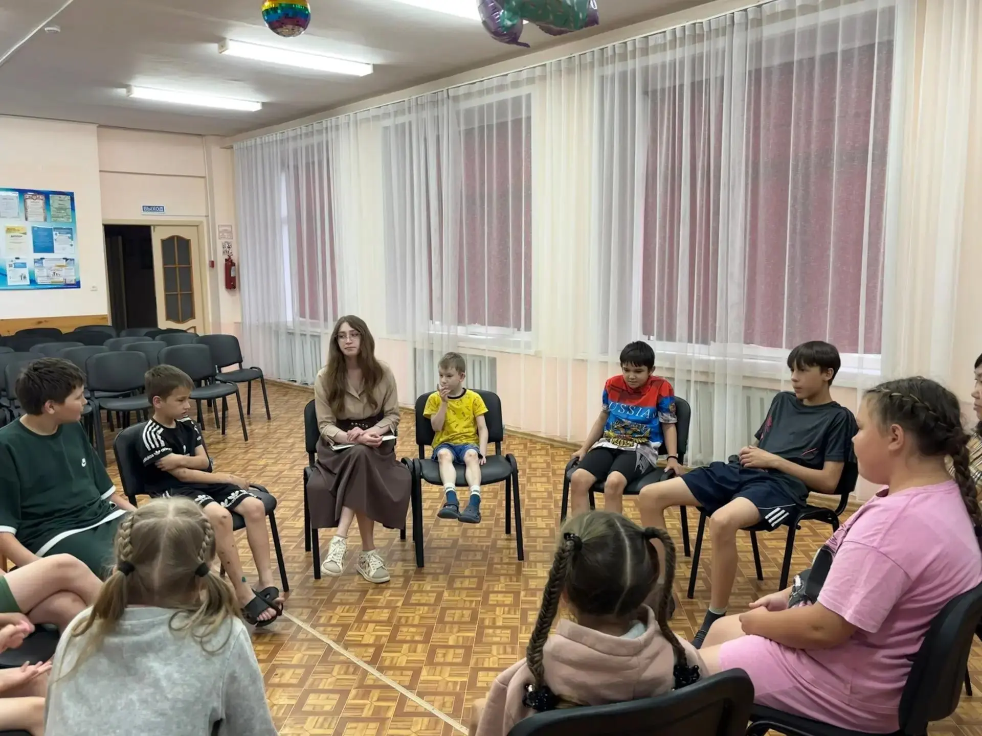 Вчера в нашем стационарном отделении педагог-психолог провела увлекательное занятие «Секреты общения