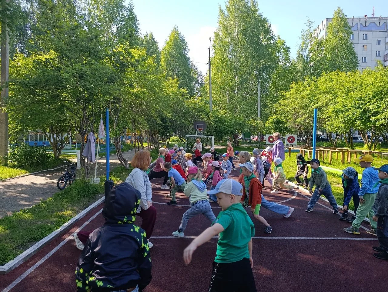 Старт эконедели: день раздельного сбора отходов!
Сегодня в нашем эколагере началась новая, увлекател