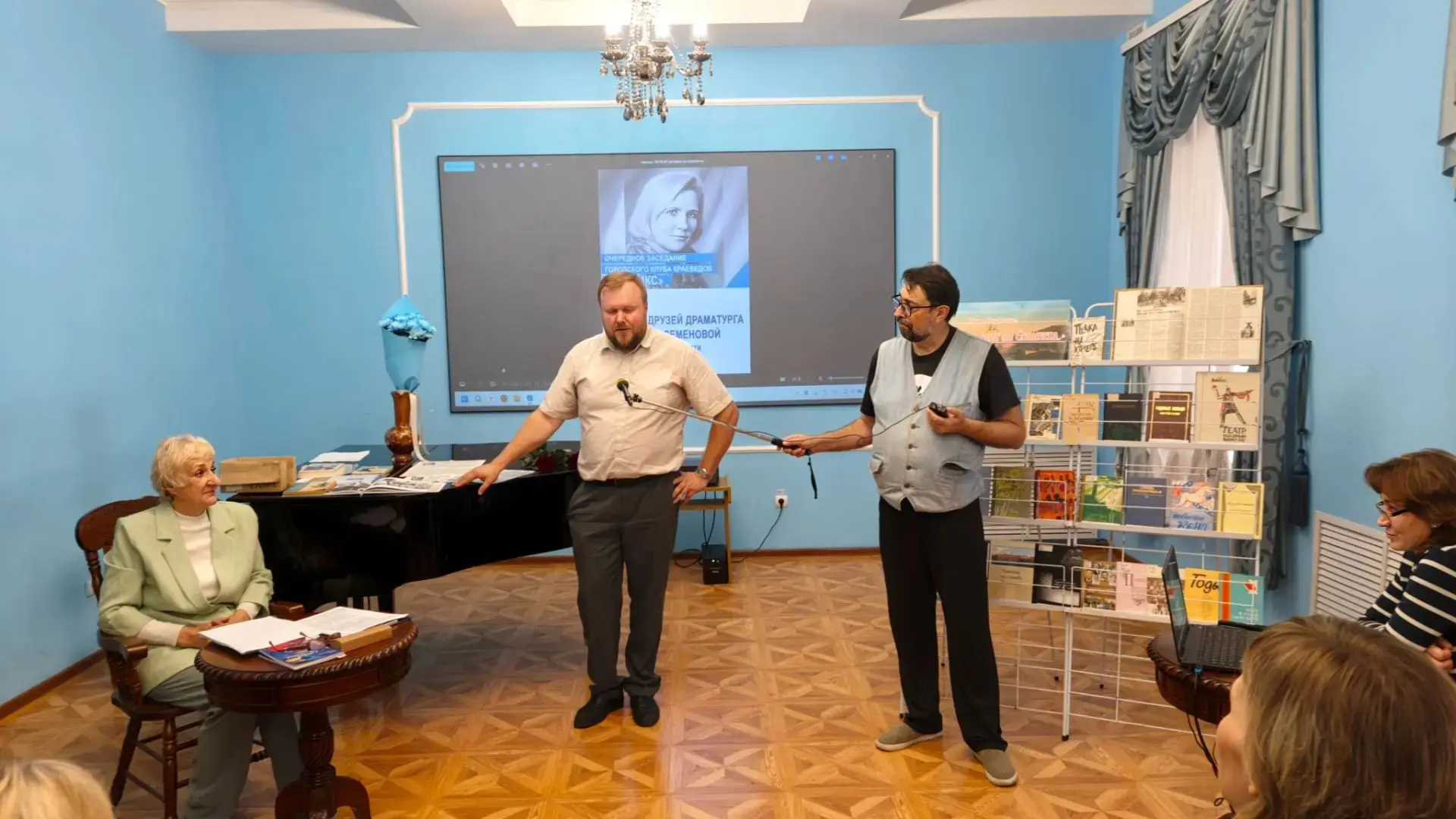 В кругу друзей драматурга Нины Семеновой