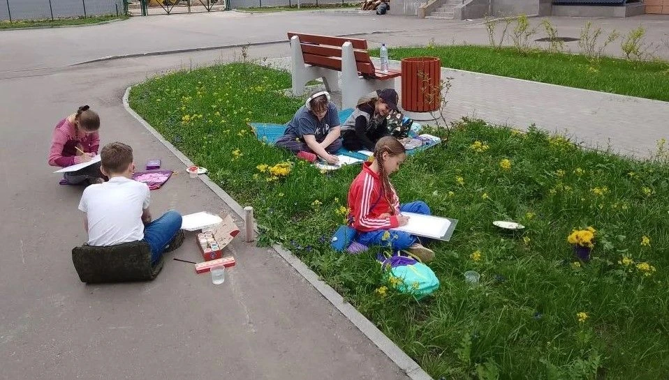 🌼Весна в красках: дети рисуют солнечные одуванчики