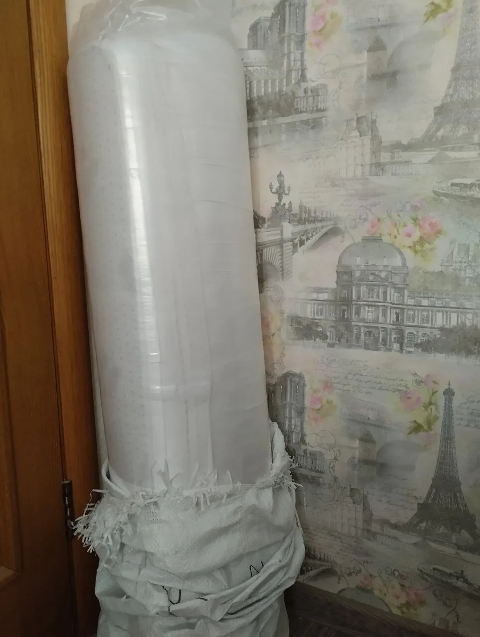 Продам пружинный матрац 1×1,8 м, новый, 5 000 руб.