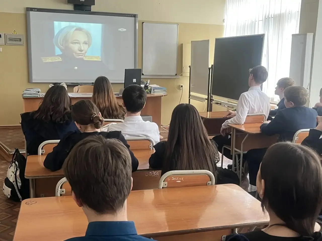 🛡️ Сегодня важный разговор о безопасности и правильном выборе провела заместитель директора по социа