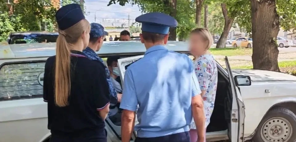 В Туле приставы принудительно отправили в больницу  24-летнего парня с туберкулезом 

Он долго игнор