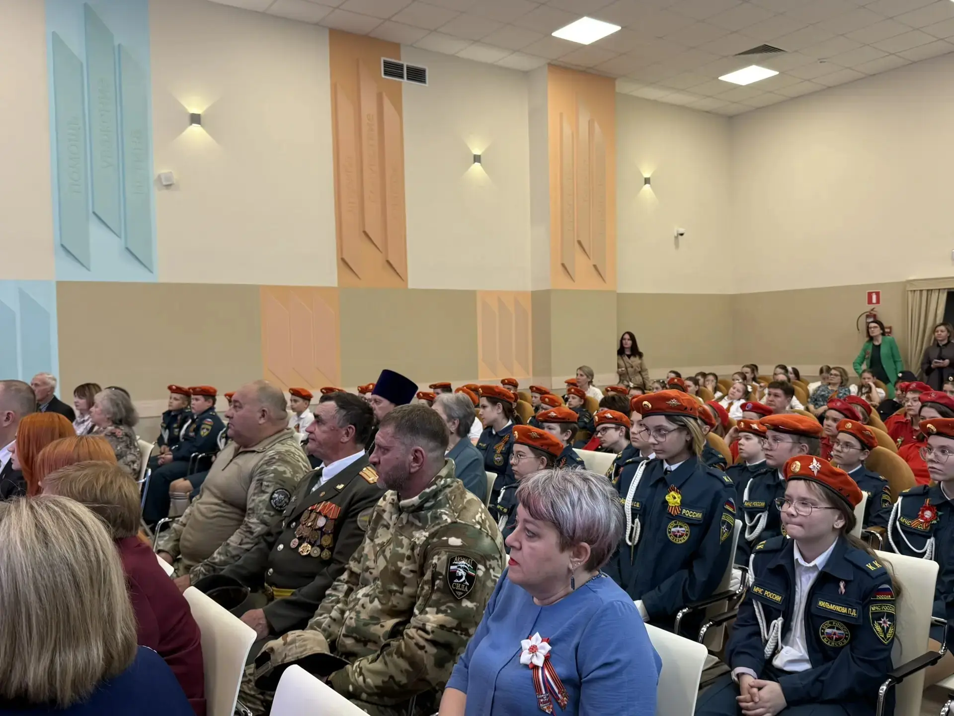 🔥 В НАШЕЙ ПАМЯТИ НАВСЕГДА ...   5 мая в МБОУ «Образовательный комплекс «Перспектива» состоялось откр
