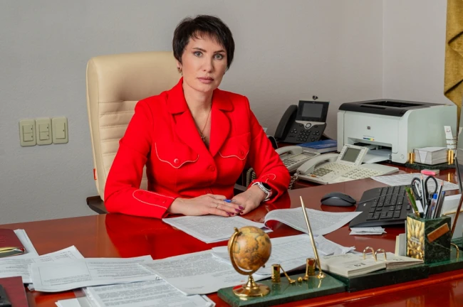 🇷🇺 Мэр Магадана Лариса Поликанова поздравила сотрудников санитарно-эпидемиологической...