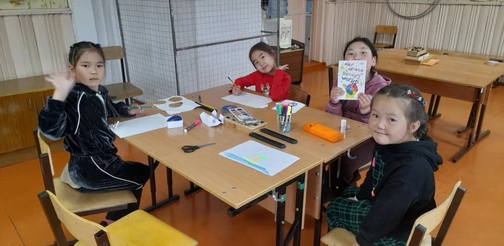 🎨 В лагере «Туяа» прошёл конкурс рисунков «Люблю природу русскую»!

На днях в нашем дружном лагере 