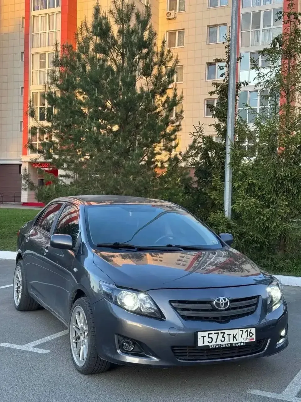 1.Тойота королла